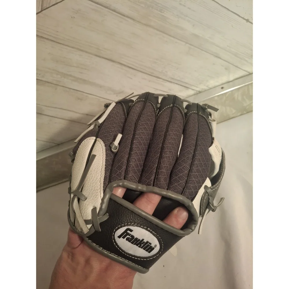 Franklin Sports Kids 9.5